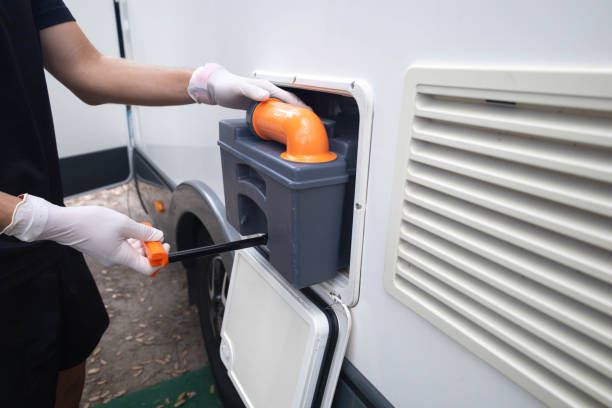 Best Best portable toilet rental  in Cayuga, IN
