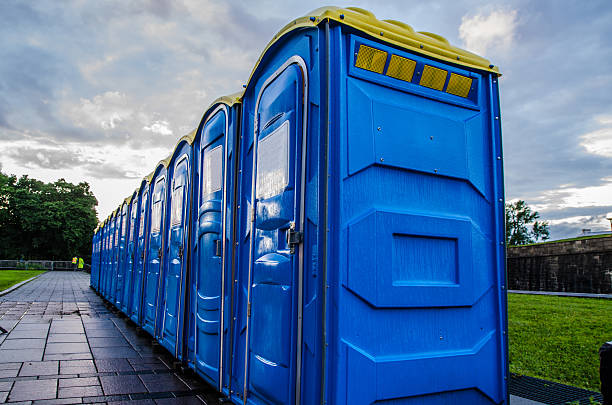 Best Affordable porta potty rental  in Cayuga, IN